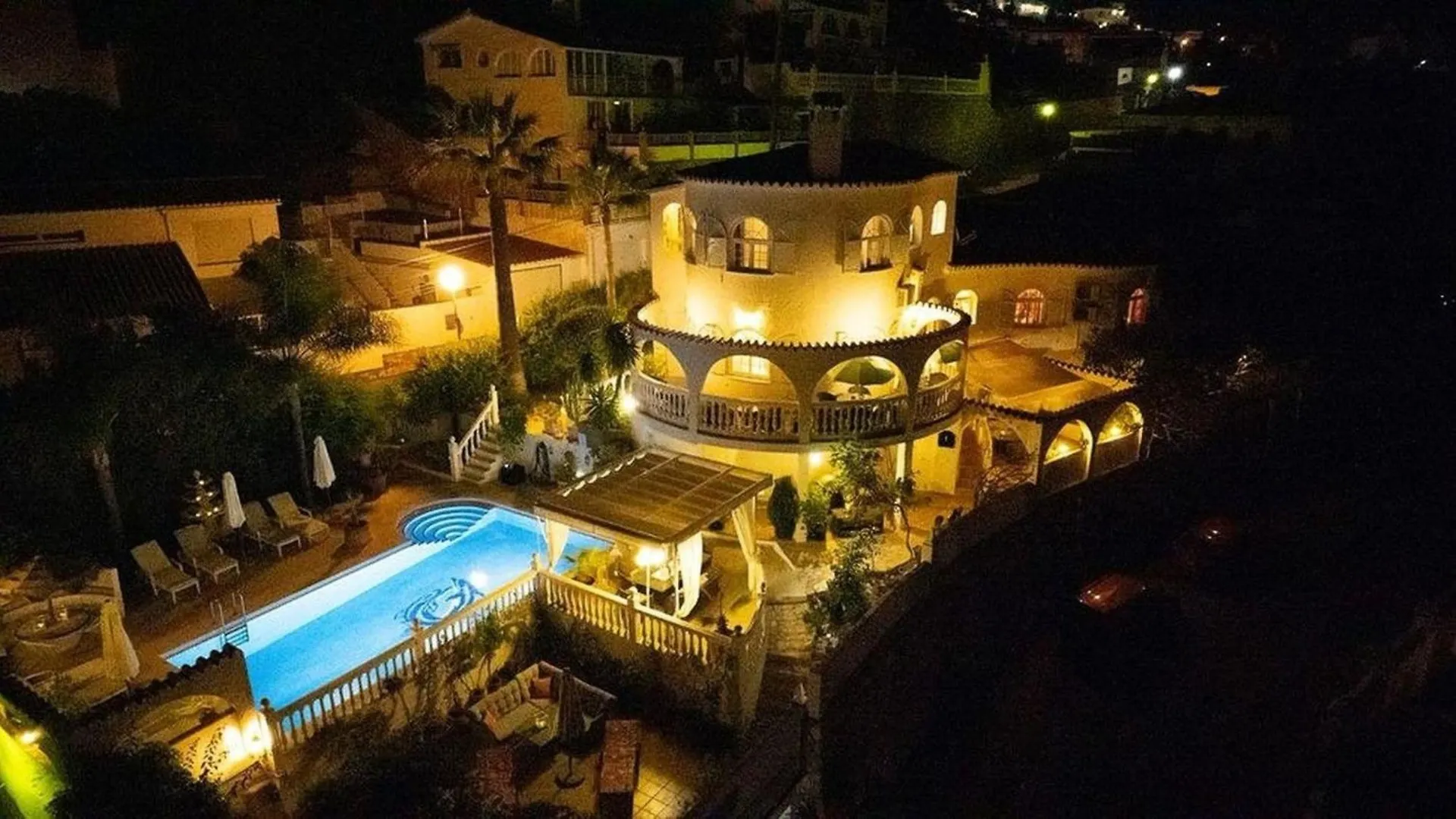 Villa Am Meer,Grosser Pool,4 Sz,Naehe Strand Undcity Fuengirola
